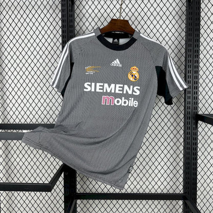 Camiseta Retro Real Madrid Portero 02/03