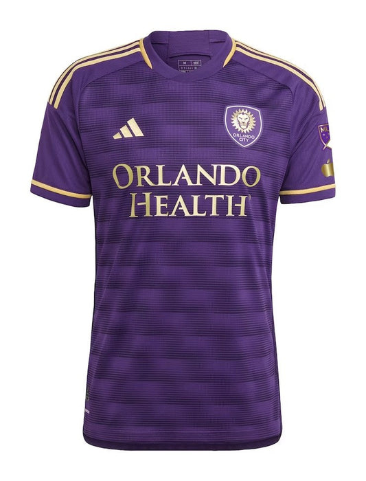 Camiseta Orlando City local 2023/2024 ⚡ vista sobre fondo blanco