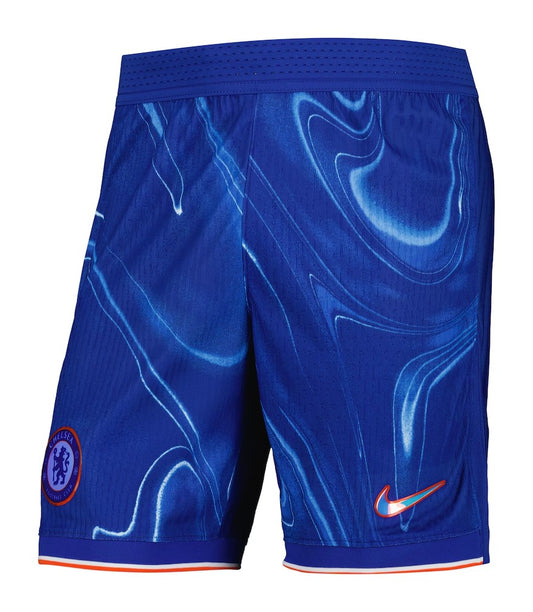 Short Chelsea local 2024/2025 vista sobre fondo blanco