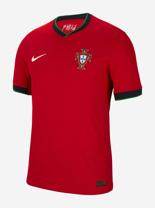 Camiseta Portugal local - Eurocopa 2024 vista sobre fondo blanco