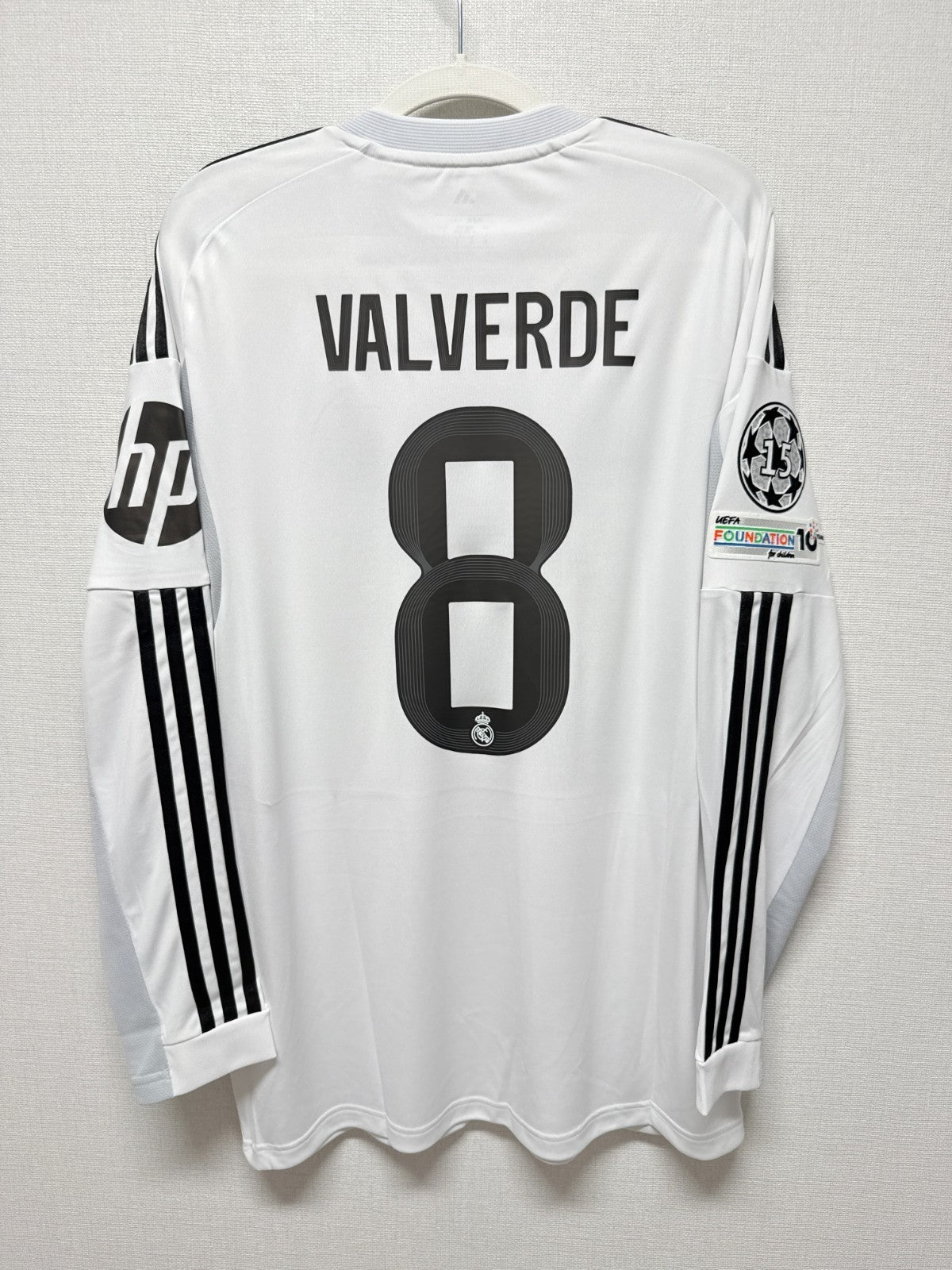 Camiseta Real Madrid Local VALVERDE #8 Manga Larga 2025/26