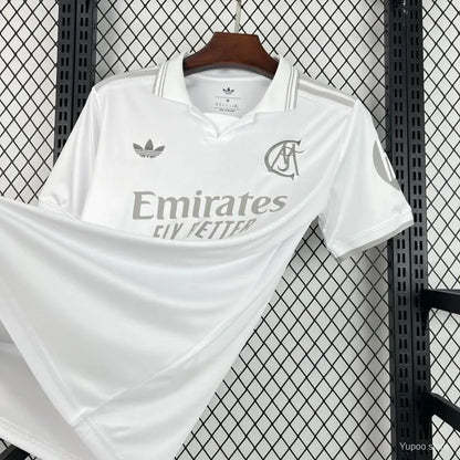 Camiseta Real Madrid 125 Aniversario 2026-27 - Imagen 7