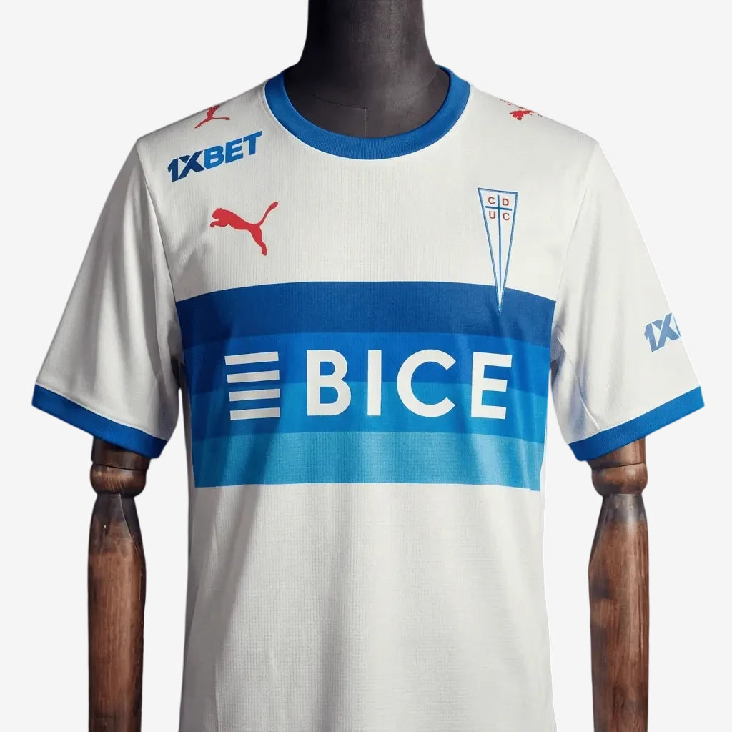 Camiseta Universidad Católica Local 2026-27 Versión Aficionado | Encargo