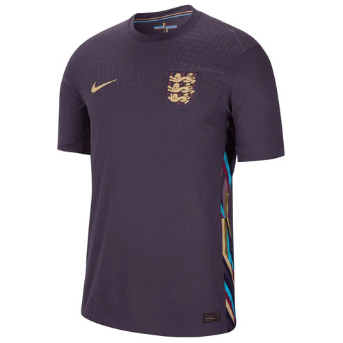 Camiseta Inglaterra alternativa - Eurocopa 2024 vista sobre fondo blanco